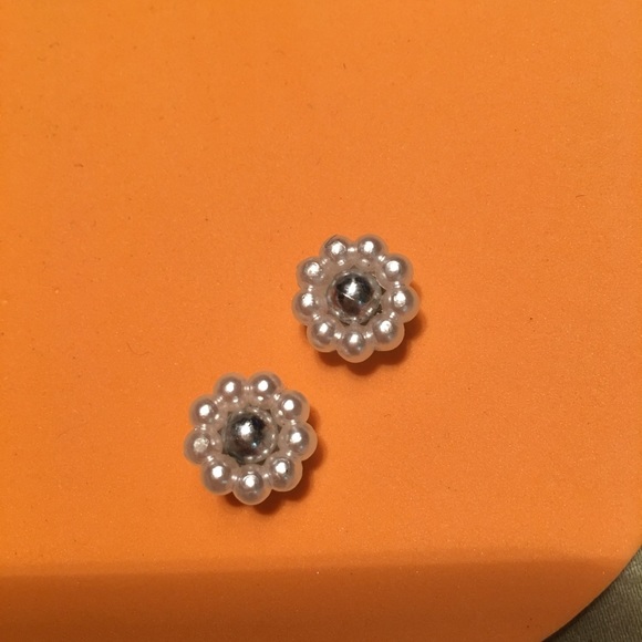 Flower earrings small new - Picture 1 of 5